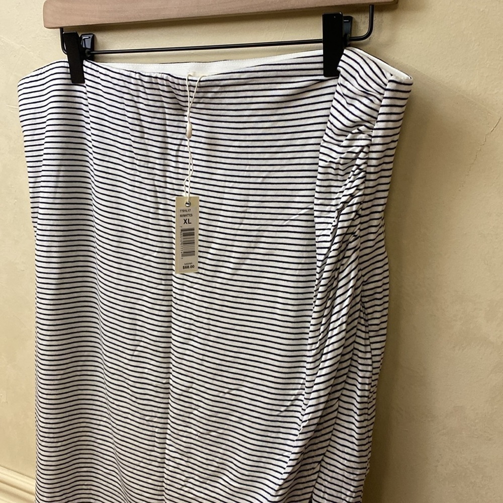New! Max Studio Pull On Striped Skirt - Picture 2 of 7